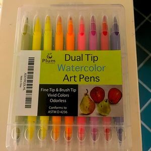 New Plum dual tip art pens.  18 colors